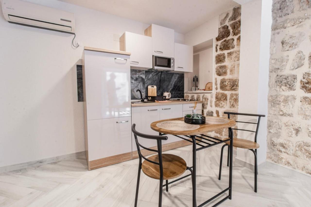 Apartments Florian 로푸드 외부 사진