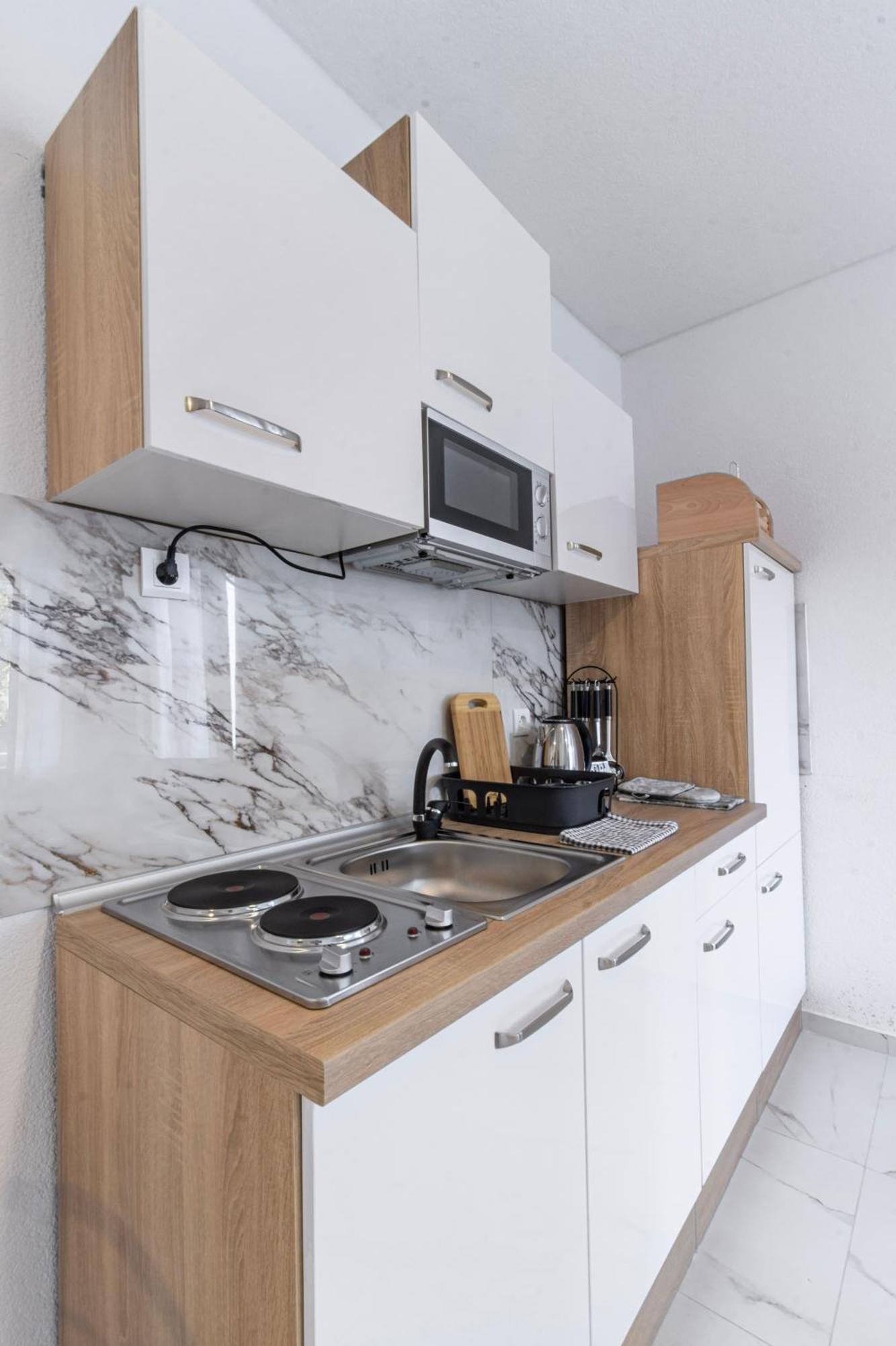 Apartments Florian 로푸드 외부 사진